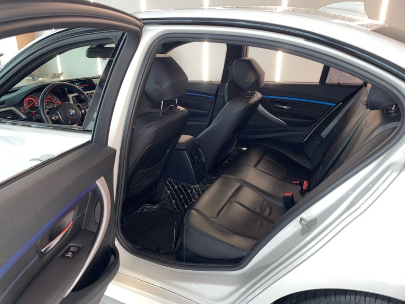 BMW 3 Series 2019 #8 BMW 3 Series 2019 car image #8
