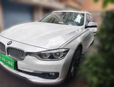 BMW 3 Series 2019 BMW 3 Series 2019 car image