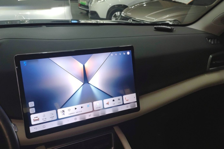 BYD YuanUP 2025 #10 BYD YuanUP 2025 imagem de carro #10