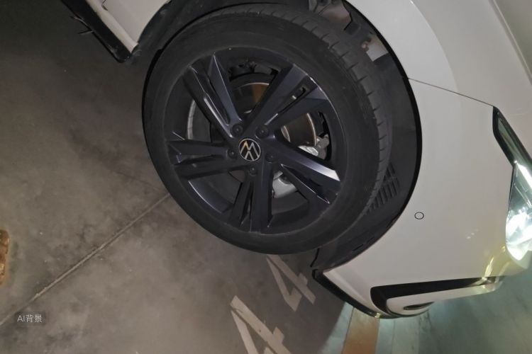 Volkswagen Golf 2022 car image #9