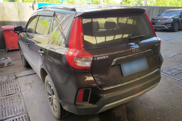 GEELY Vision X6 2017 #5 GEELY Vision X6 2017 car image #5