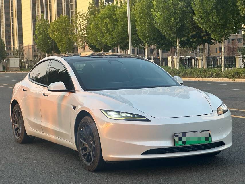 Tesla Model 3 2025 #3 Tesla Model 3 2025 car image #3
