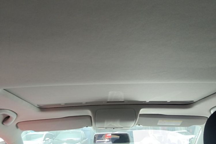 Volkswagen Polo 2018 car image #27