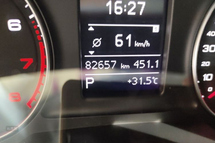 Audi Q3 2016 #14 Audi Q3 2016 car image #14