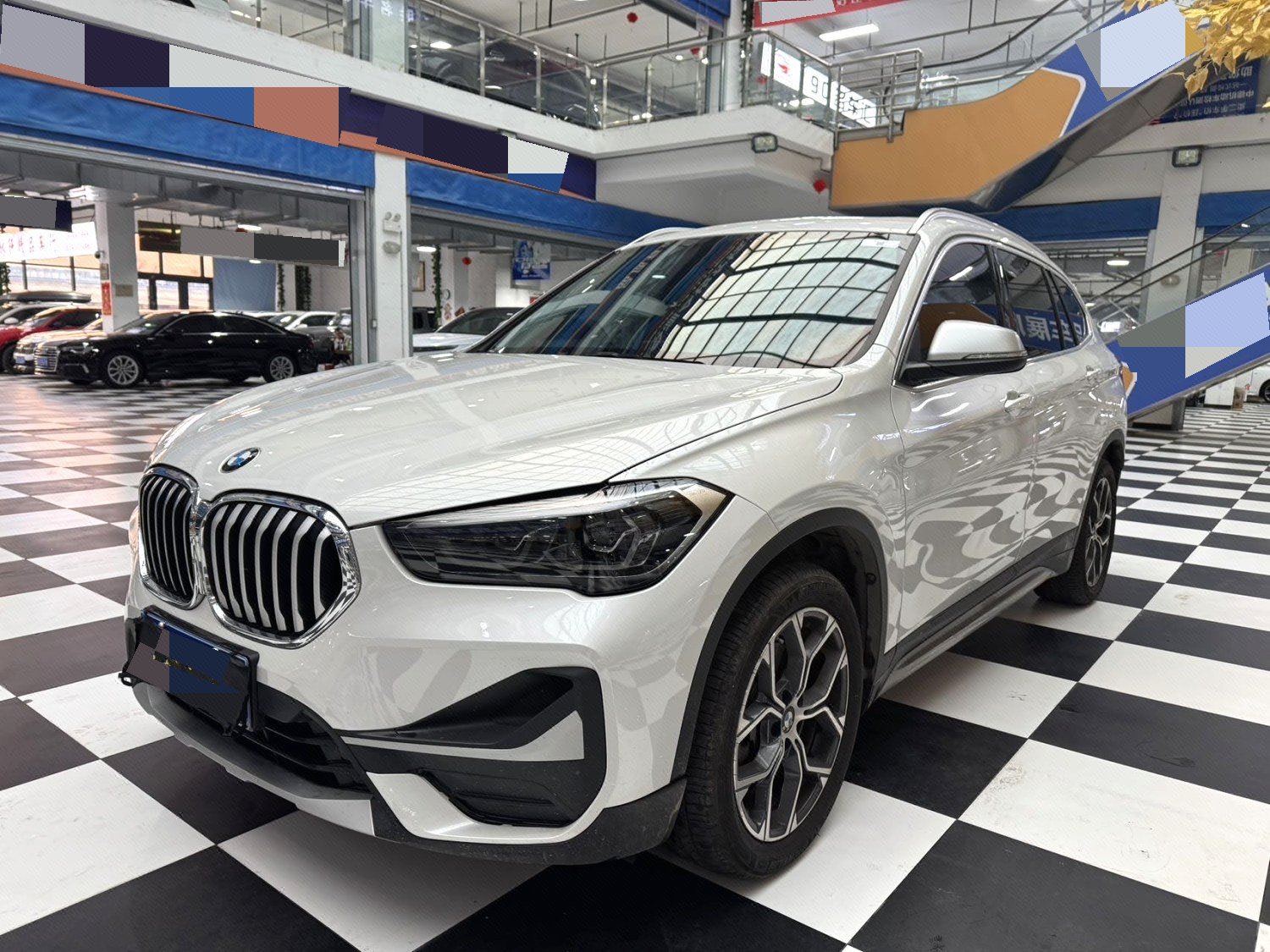 BMW X1 2022 BMW X1 2022 car image