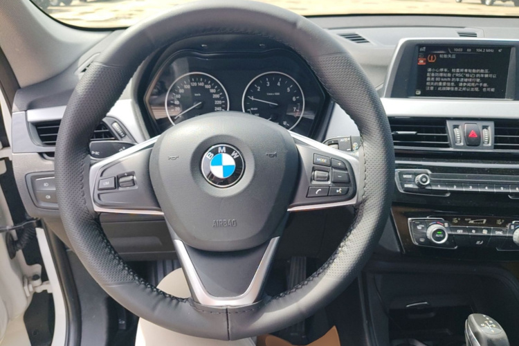 BMW X1 2016 car image #15