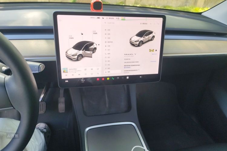 Tesla Model Y 2021 #15 Tesla Model Y 2021 car image #15