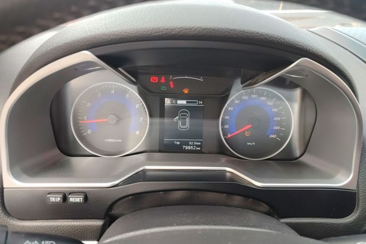 GEELY Emgrand 2016 #12 GEELY Emgrand 2016 car image #12
