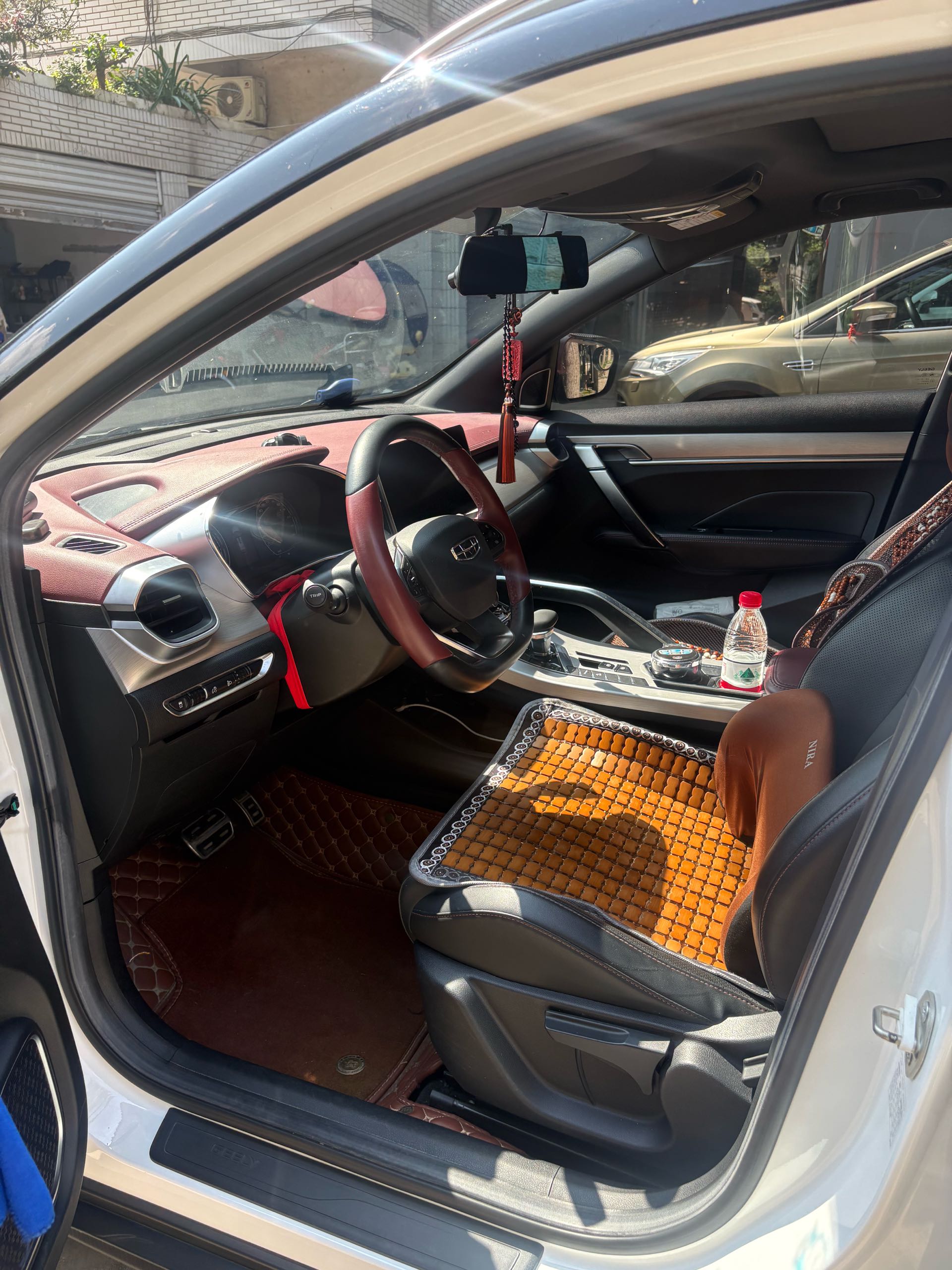 GEELY Coolray 2022 #7 GEELY Coolray 2022 car image #7