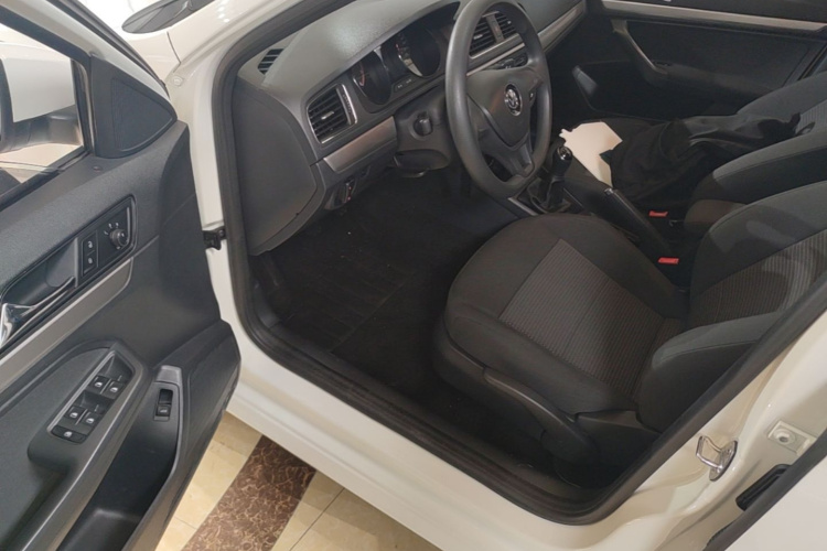 Volkswagen Lavida 2018 #18 Volkswagen Lavida 2018 car image #18
