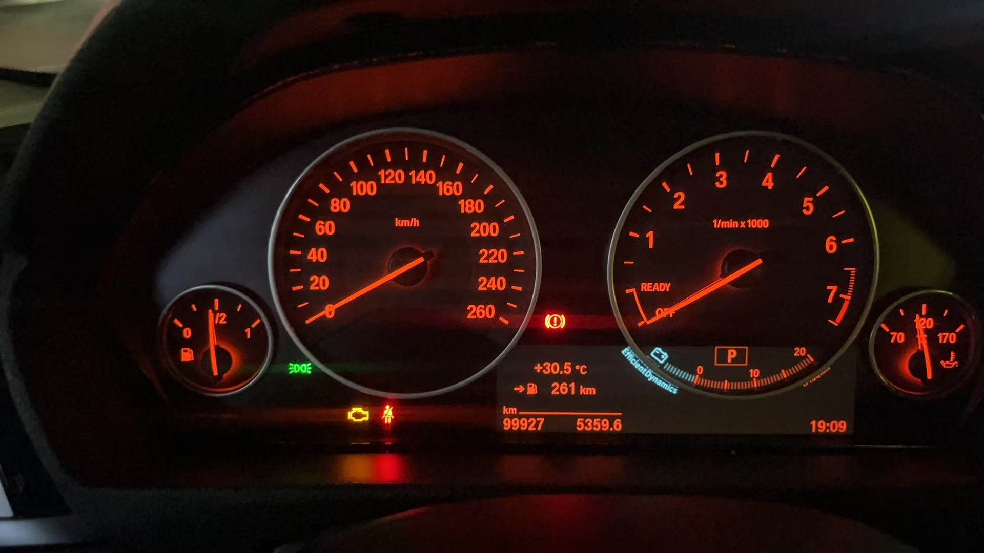 BMW 3 Series 2019 #6 BMW 3 Series 2019 immagine di auto #6