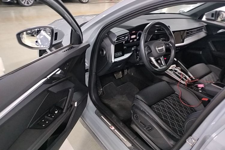 Audi A3 2025 car image #18