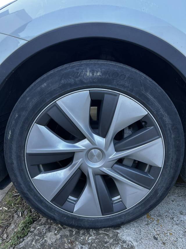 Tesla Model Y 2022 #11 Tesla Model Y 2022 car image #11
