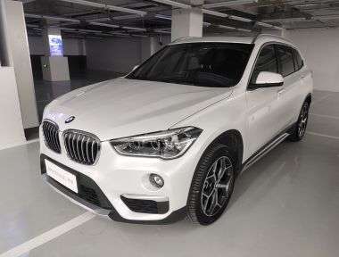 BMW X1 2018 BMW X1 2018 car image