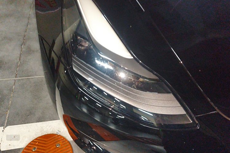 Tesla Model 3 2021 immagine di auto #8