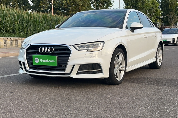 Audi A3 2019 #2 Audi A3 2019 car image #2