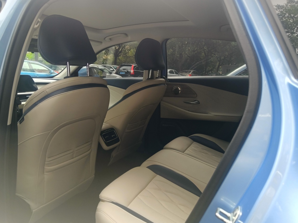 Chery Arrizo 8 2023 car image #3