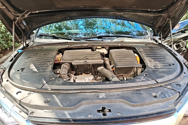 BYD Han 2023 car image #22