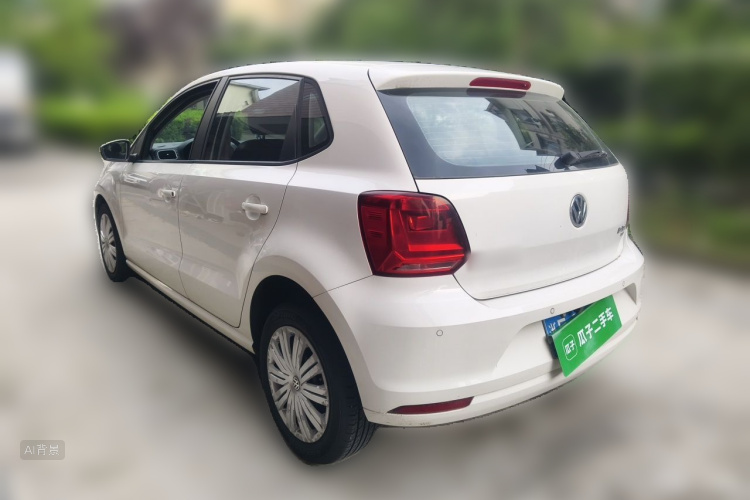 Volkswagen Polo 2018 car image #5