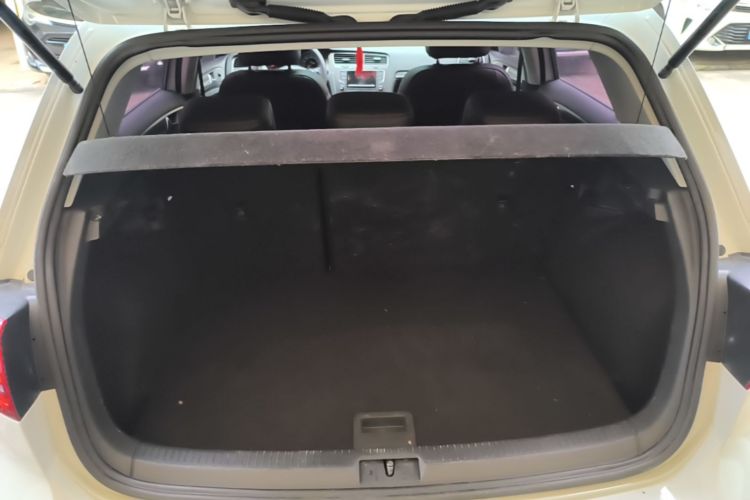 Volkswagen Golf 2016 car image #21