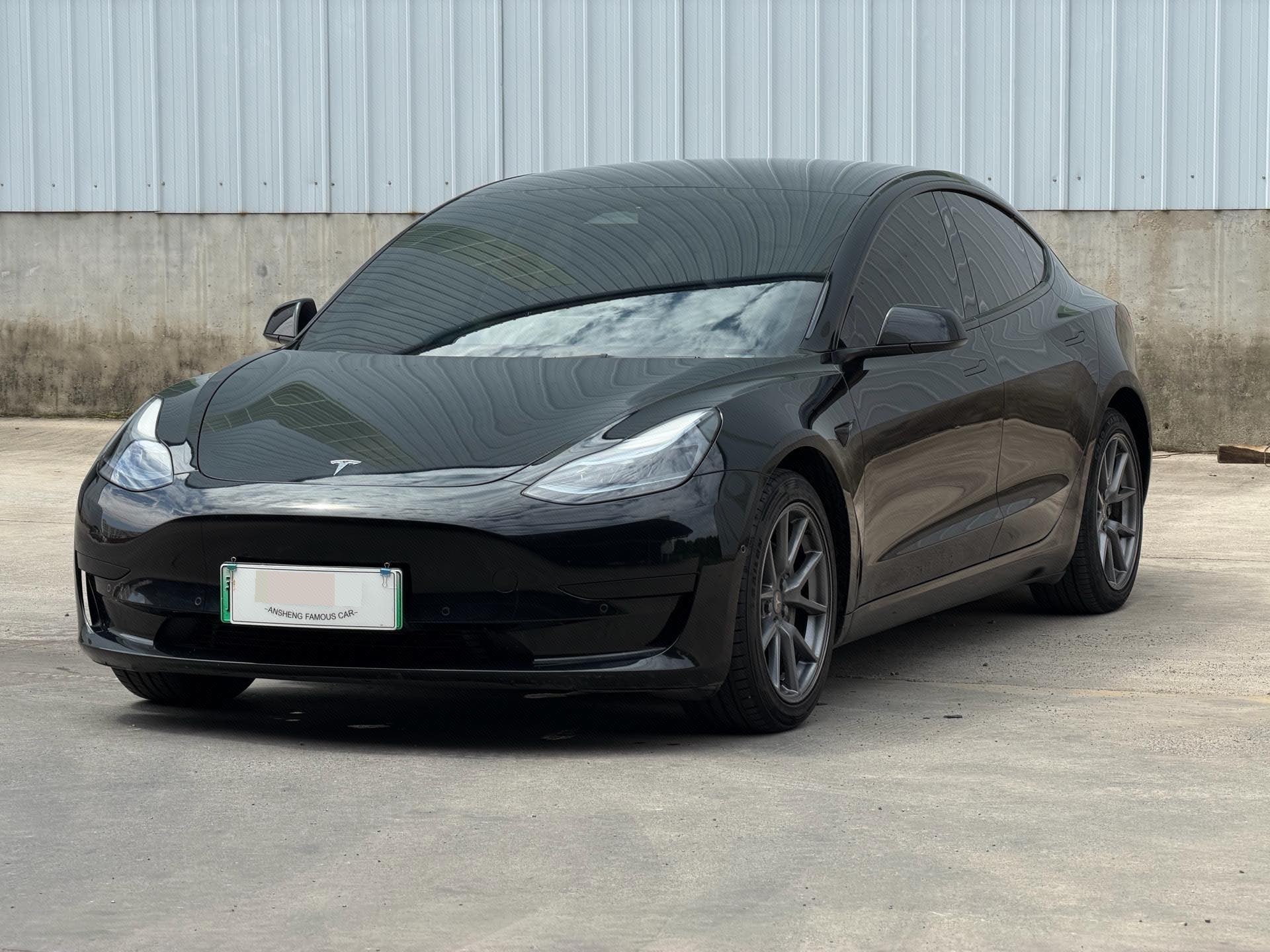 Tesla Model 3 2023 Tesla Model 3 2023 car image