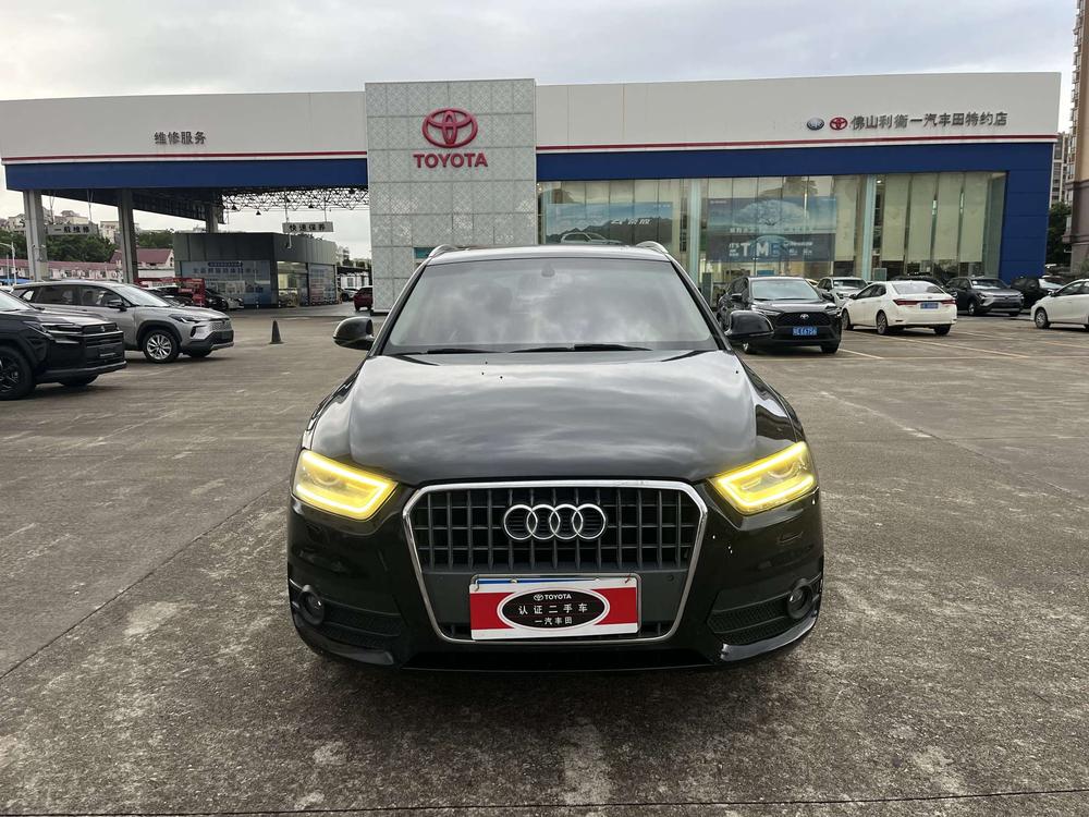 Audi Q3 2014 car image #2