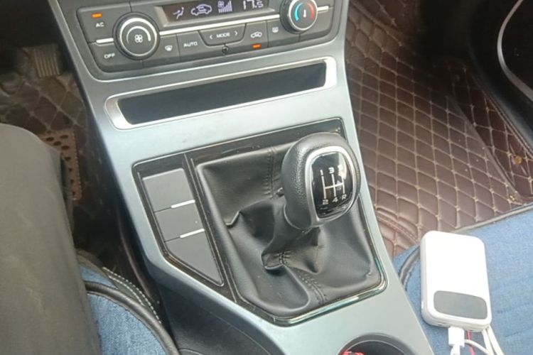 2019 #14 2019 car image #14