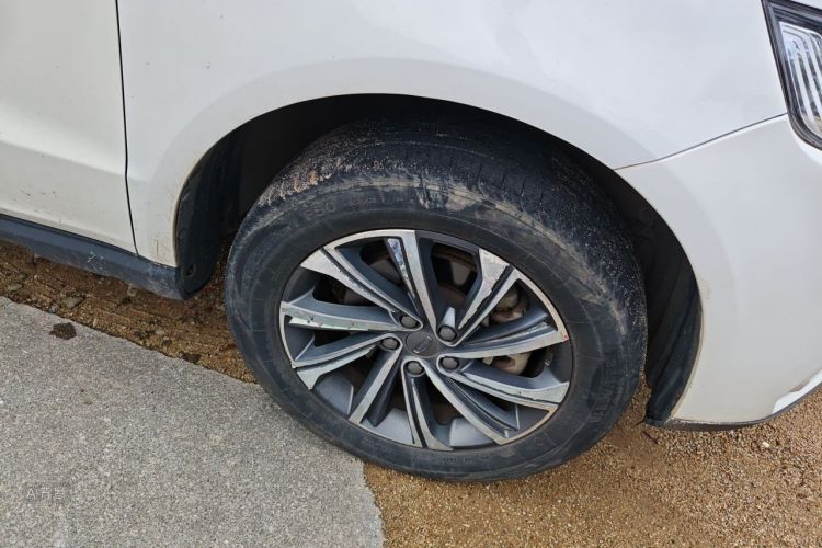 GEELY Vision X6 2020 #9 GEELY Vision X6 2020 car image #9