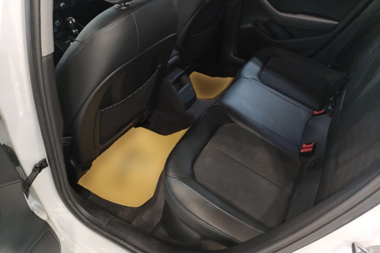 Audi A3 2019 car image #17