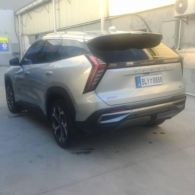 GEELY Boyue L 2025 car image #7