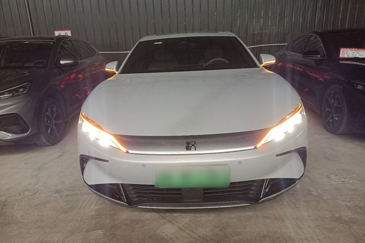 BYD Han 2024 car image #3
