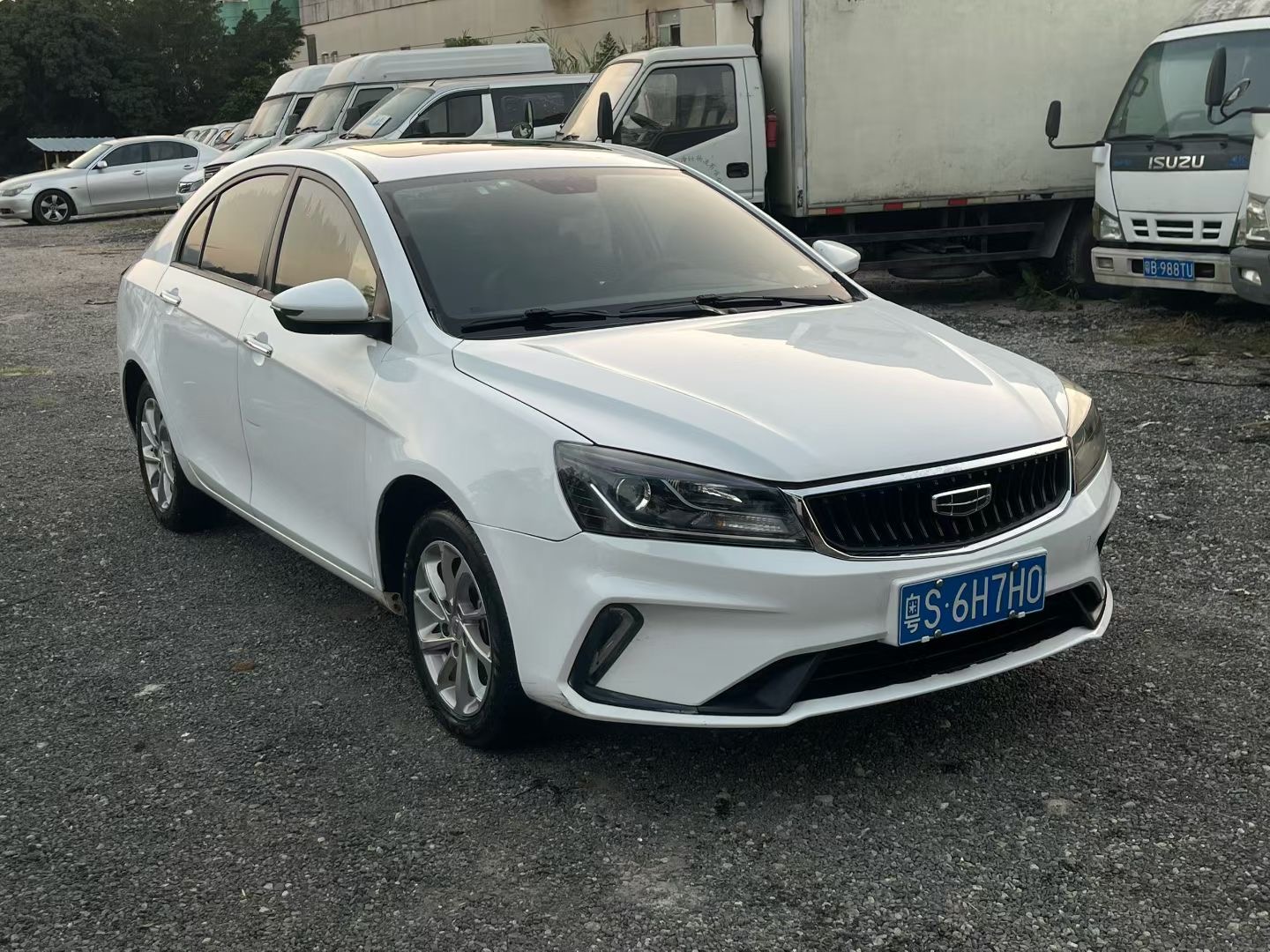 GEELY Emgrand 2022 immagine di auto #3