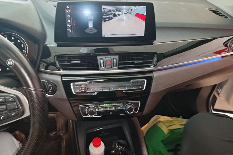 BMW X1 2022 car image #13