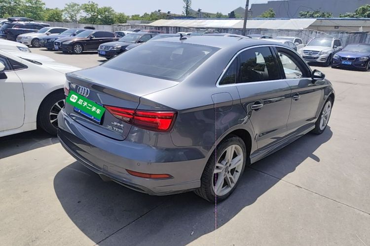 Audi A3 2018 car image #7