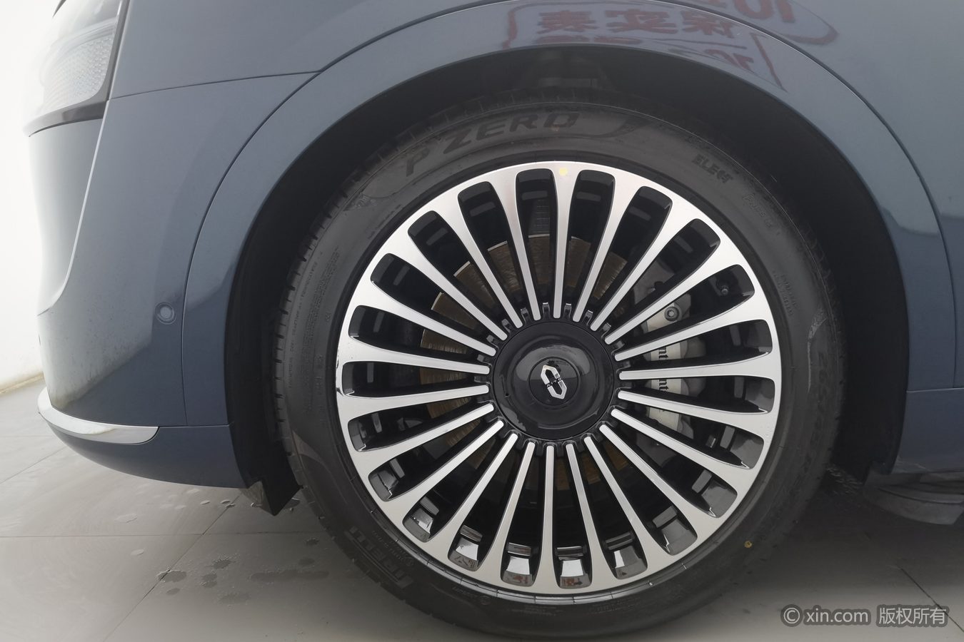 2025 car image #7
