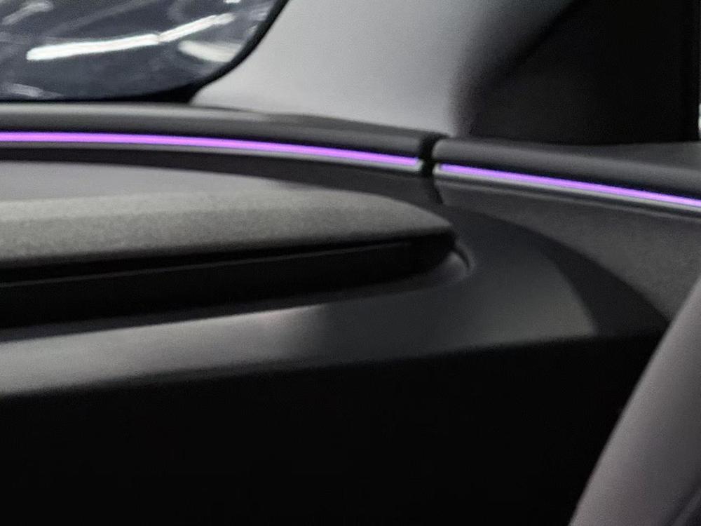 Tesla Model 3 2025 car image #8