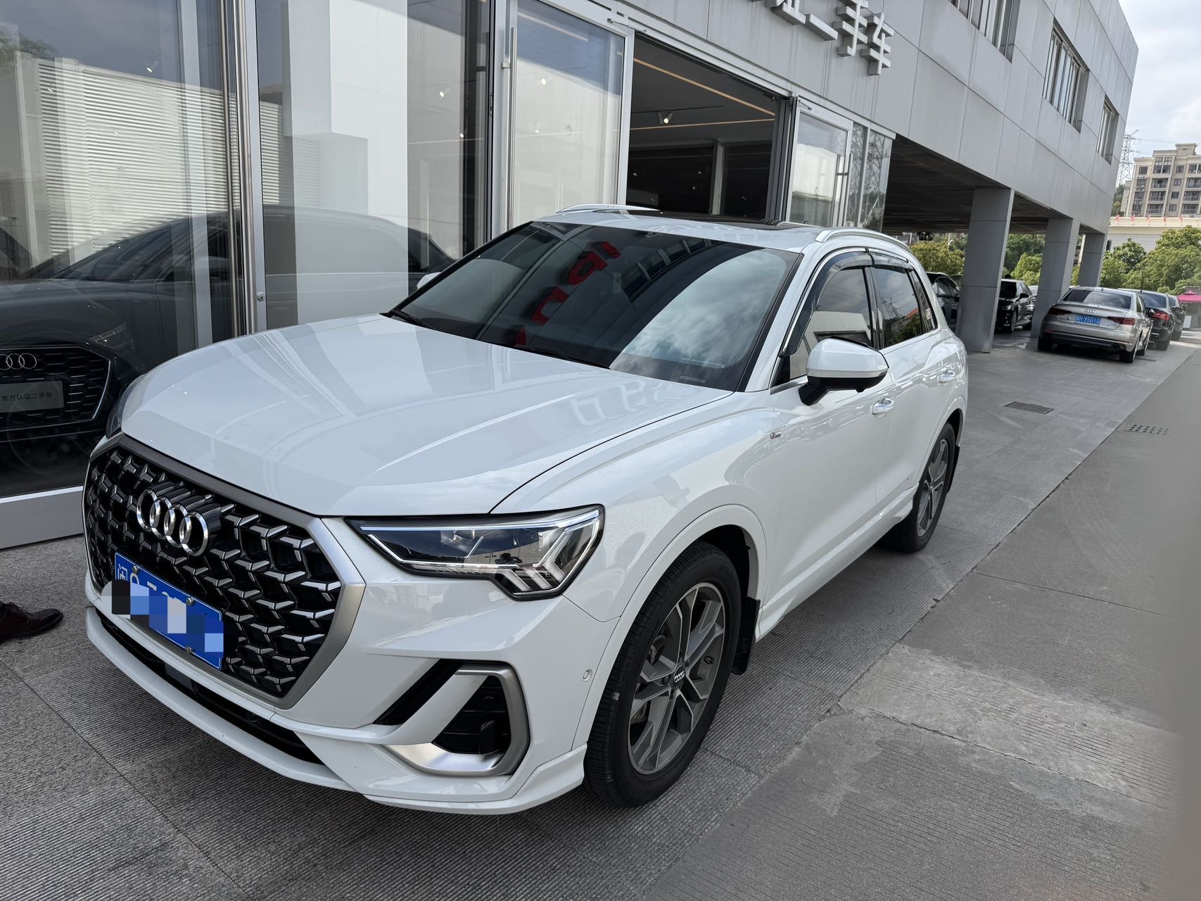 Audi Q3 2023 Audi Q3 2023 image de voiture