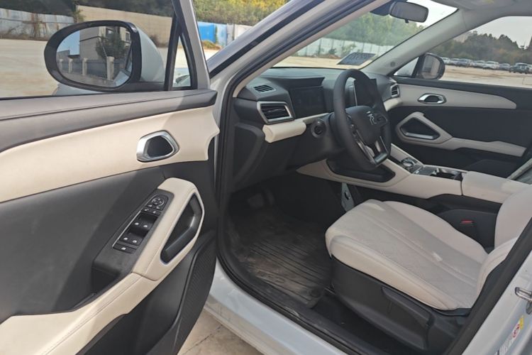 BYD YuanUP 2024 #16 BYD YuanUP 2024 immagine di auto #16