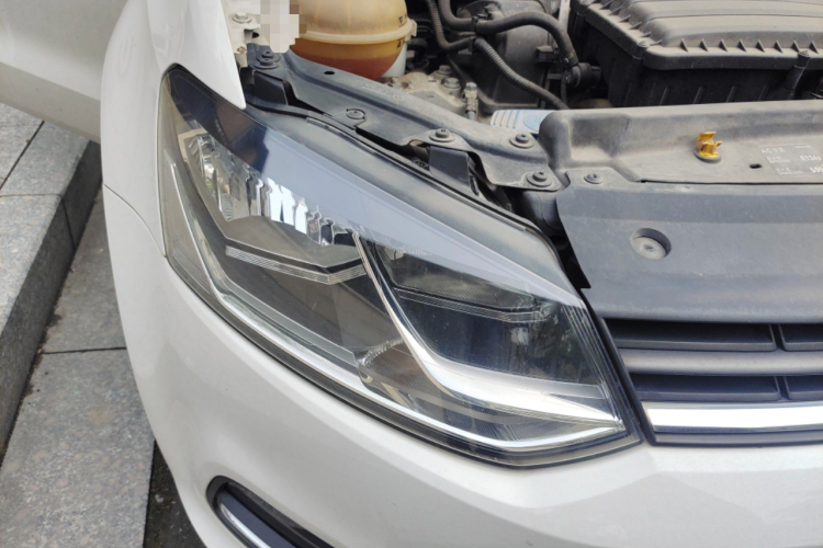 Volkswagen Polo 2017 imagem de carro #8