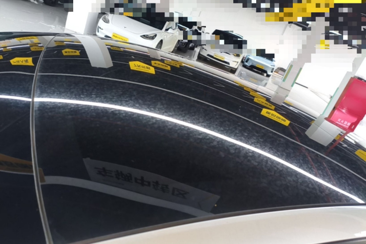 Tesla Model 3 2021 car image #25