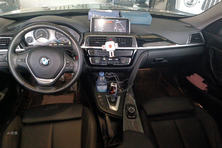 BMW 3 Series GT 2018 car image #11