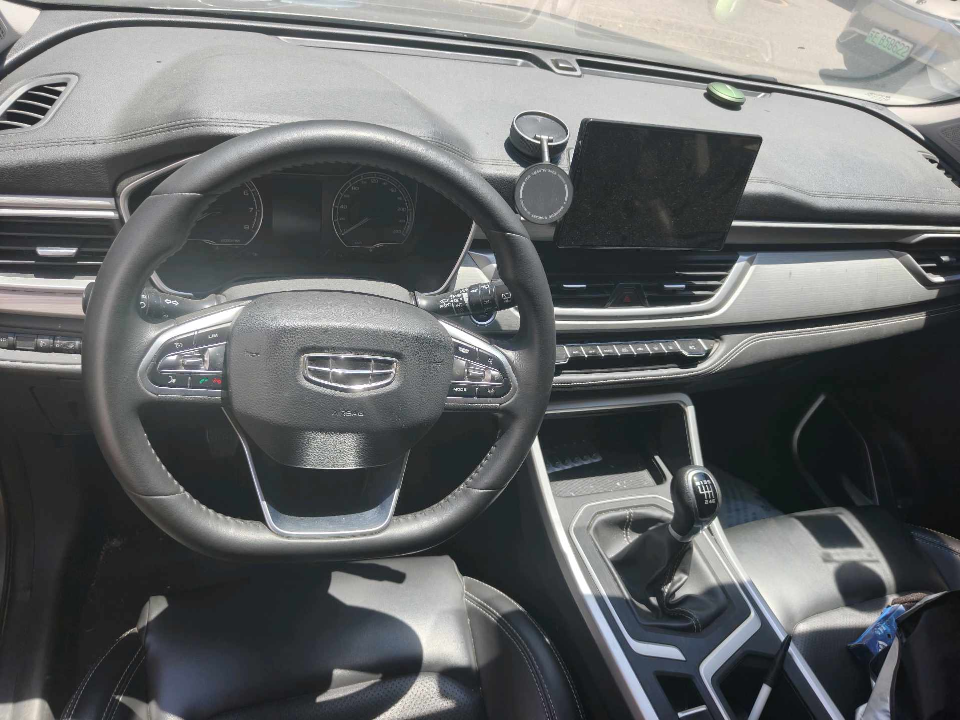 GEELY Vision X6 2020 #5 GEELY Vision X6 2020 imagen de coche #5