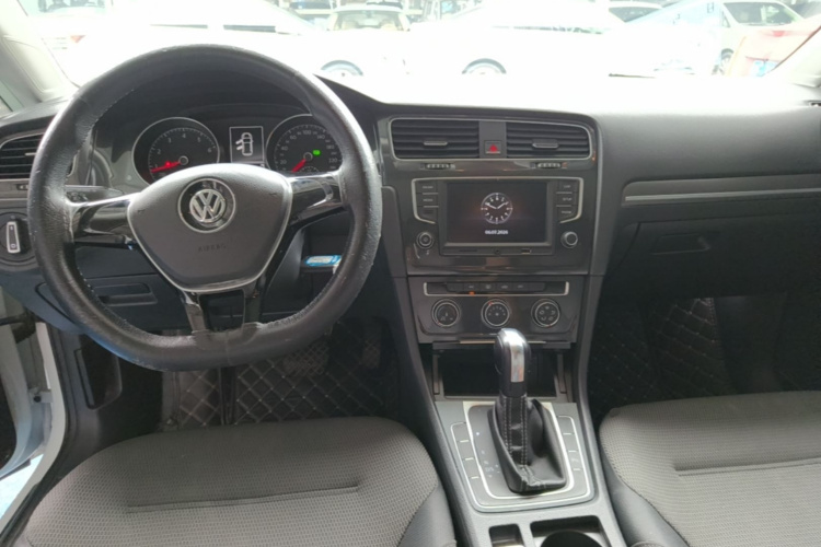 Volkswagen Golf 2017 #10 Volkswagen Golf 2017 car image #10