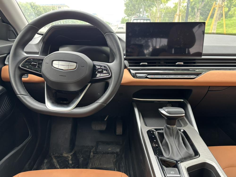 GEELY Emgrand 2024 #12 GEELY Emgrand 2024 car image #12