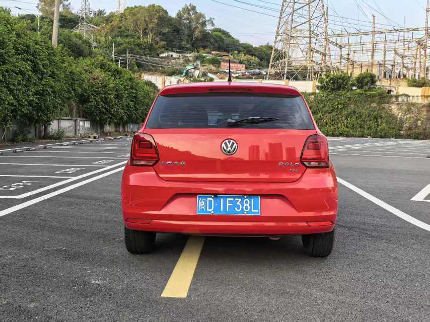 Volkswagen Polo 2016 изображение автомобиля #11