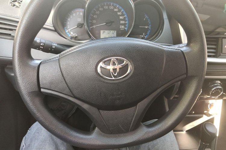 Toyota Vios 2020 imagem de carro #11