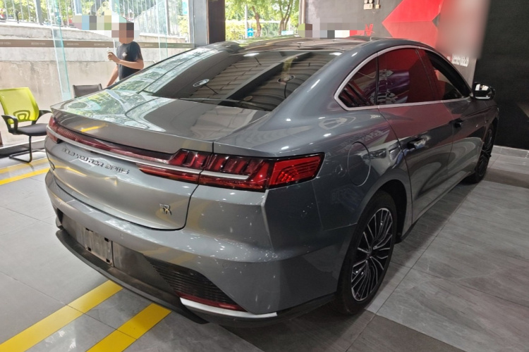 BYD Han 2022 car image #7