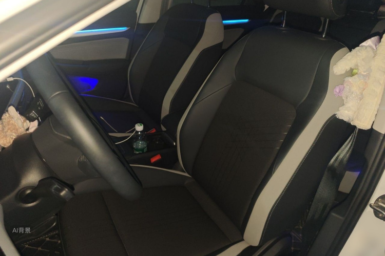 Volkswagen Golf 2024 car image #17