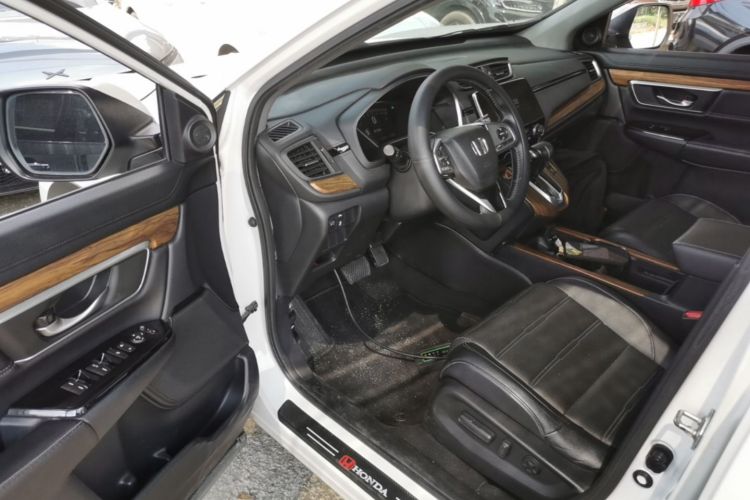 Honda CR-V 2019 immagine di auto #16