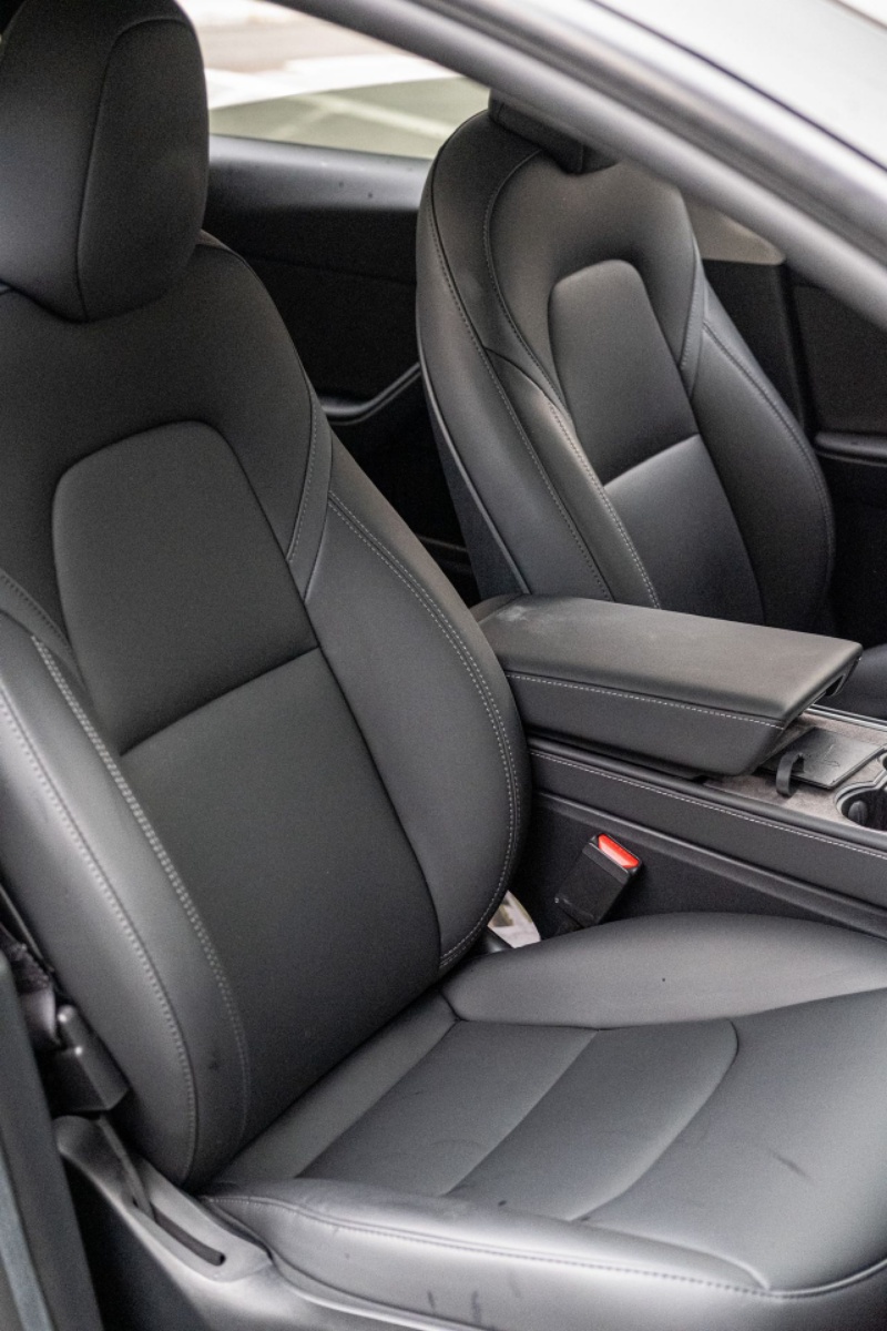 Tesla Model Y 2023 #8 Tesla Model Y 2023 car image #8